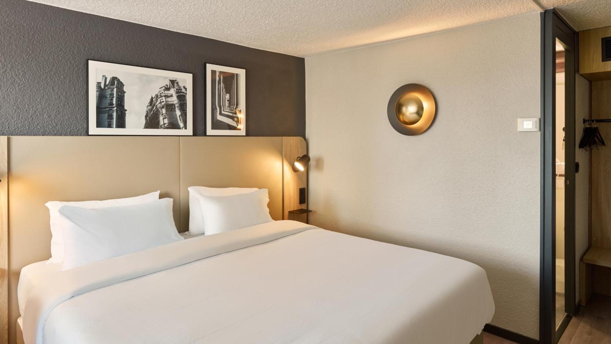 Campanile Argenteuil Hotell Eksteriør bilde