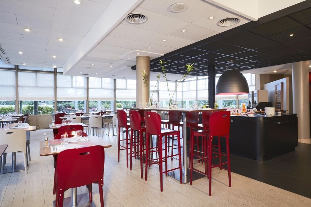 Campanile Argenteuil Hotell Eksteriør bilde