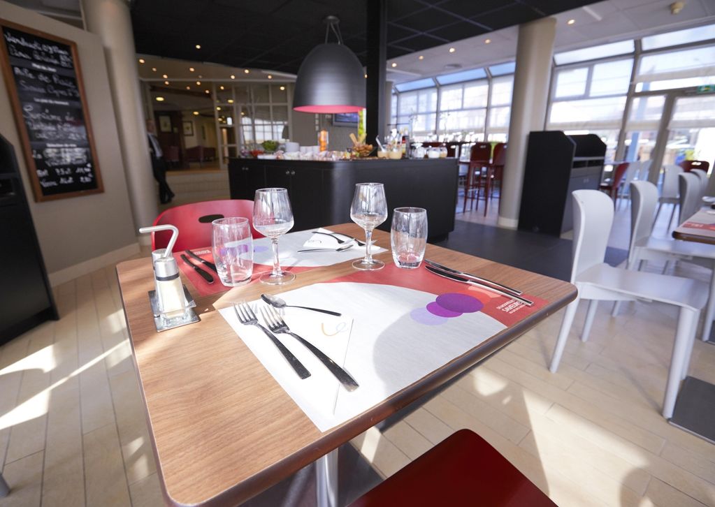 Campanile Argenteuil Hotell Eksteriør bilde